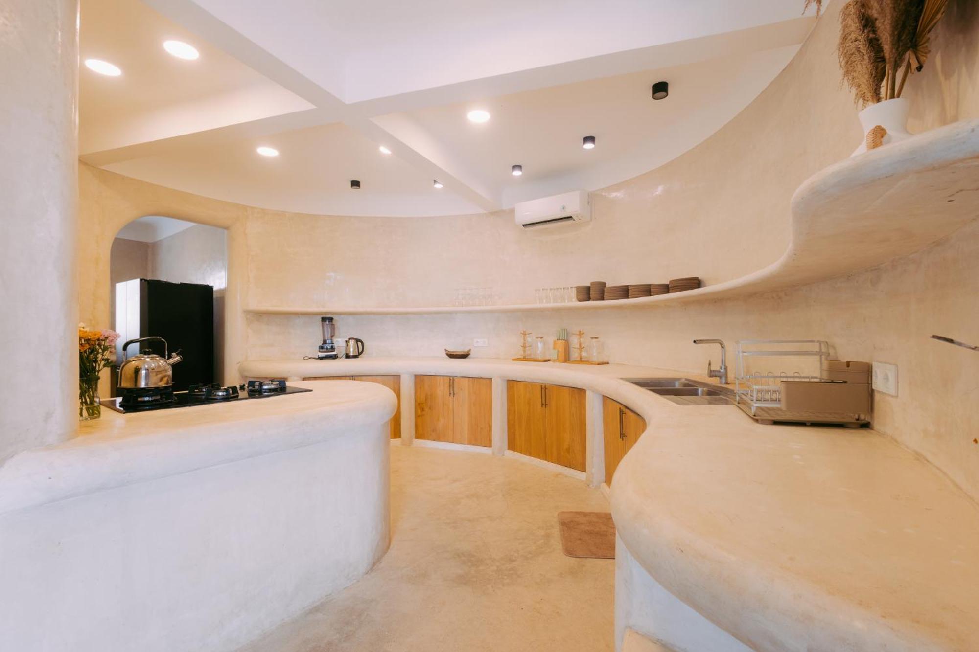 Nuanu Suites & Accommodations 海神庙 外观 照片